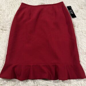 Le Suit womens NWT red trumpet skirt lined 6 petite zip back timeless